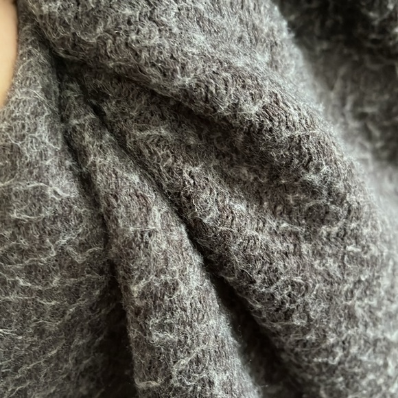 Free people//large scarf - Picture 5 of 6